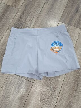Light Gray Women’s Athletic Shorts with UPF 50+ NWT